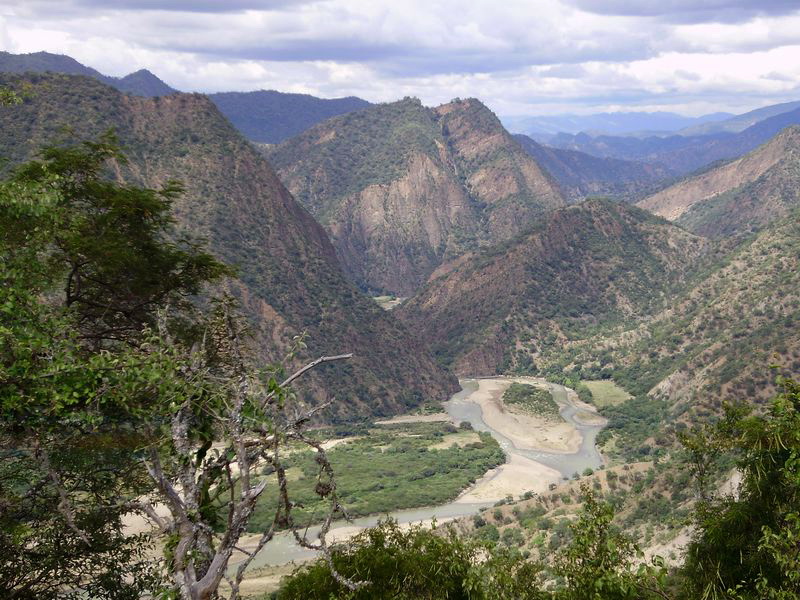 Das fruchtbare und dicht besiedelte Cochabamba-Tal 